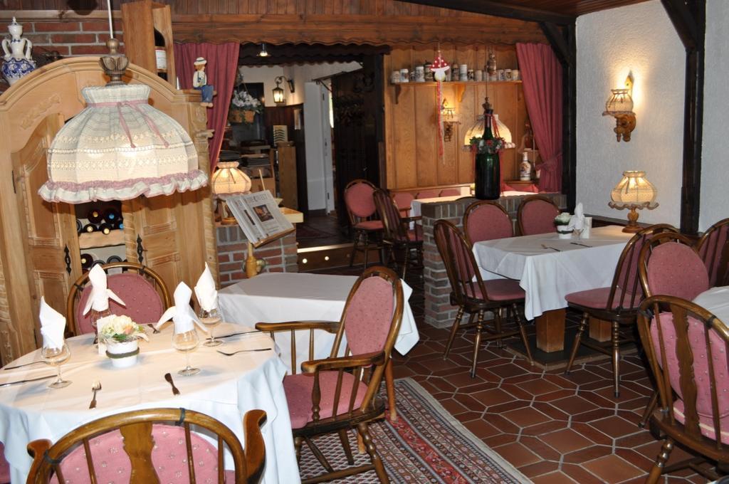 & Restaurant Bei Hoelzchen Hotel