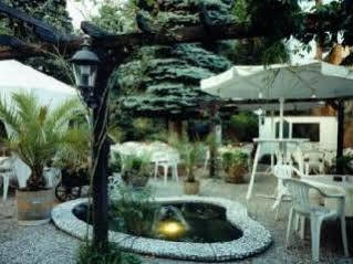 & Restaurant Bei Hoelzchen 3* Hannover